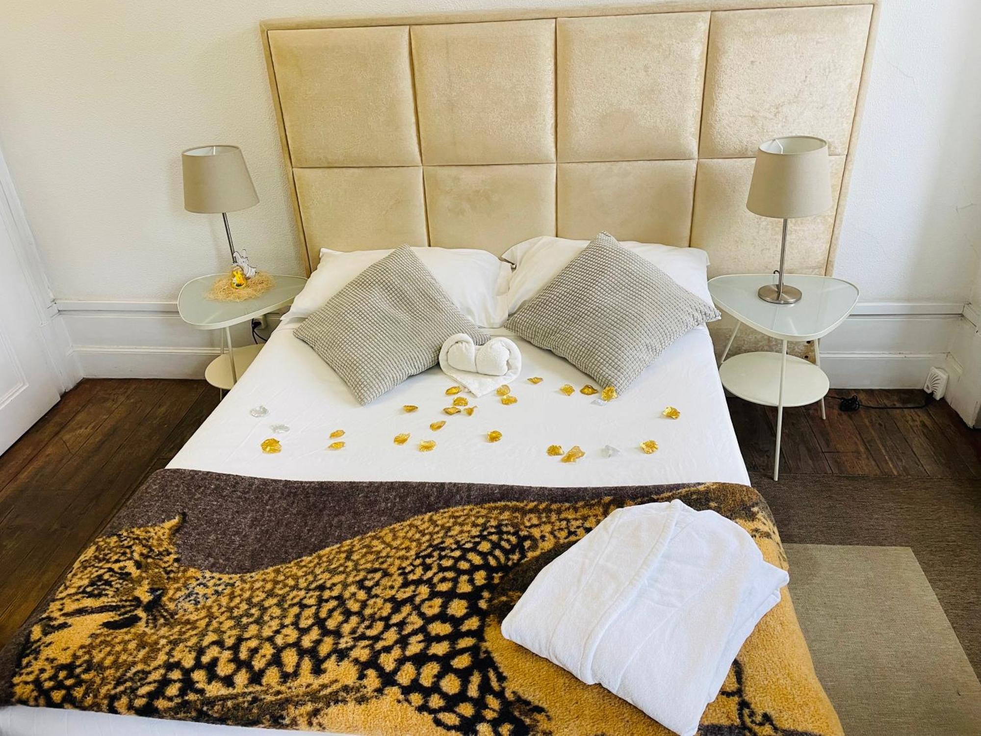 Ww Hostel & Suites Κοΐμπρα Εξωτερικό φωτογραφία